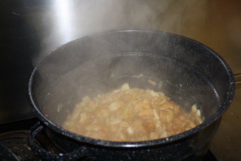steaming pot